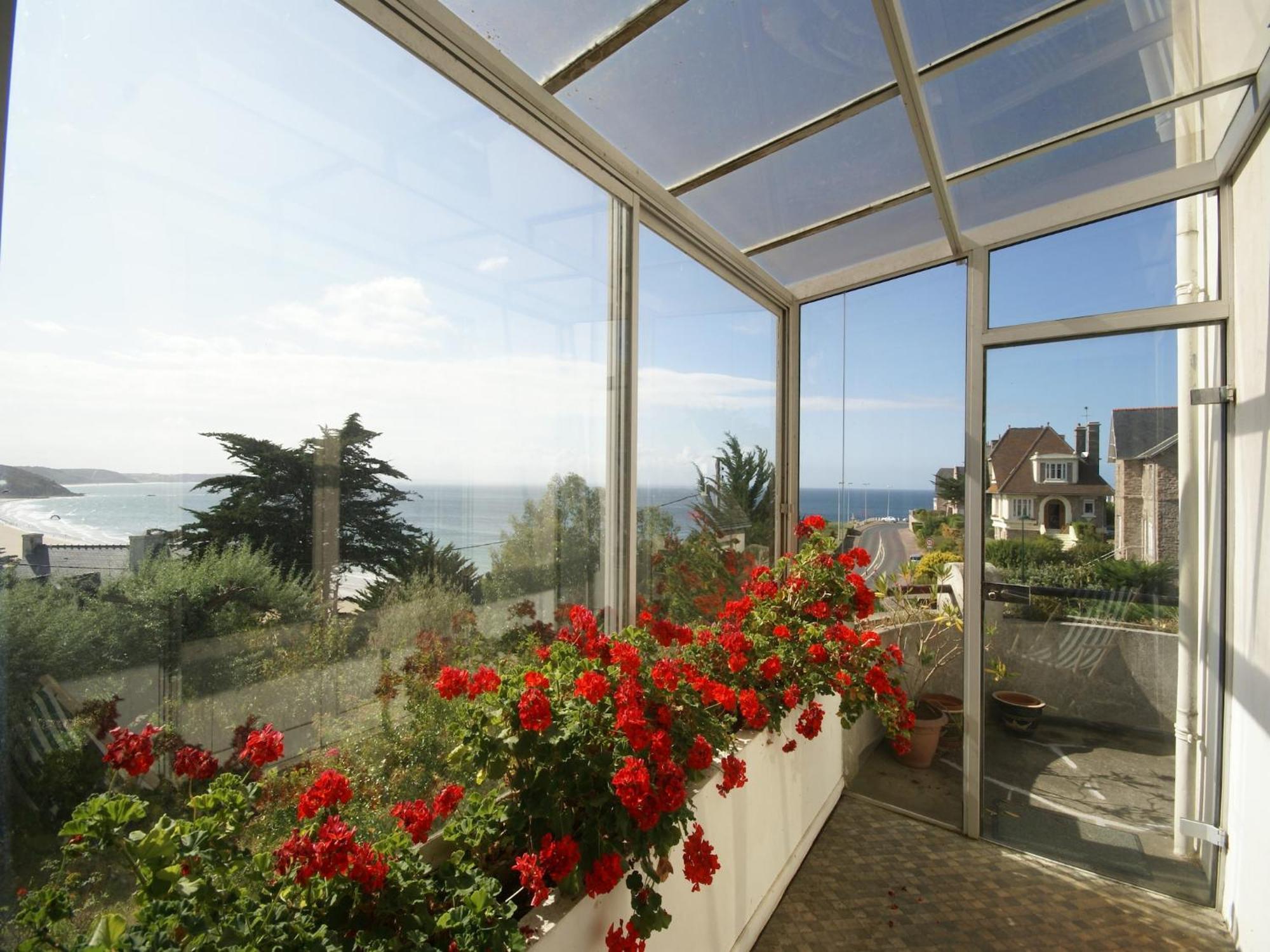 Beautiful Holiday Home With Sea View In Ерки Екстериор снимка